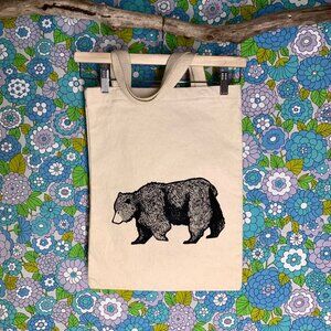 Corvidae Drawings and Designs Bear Print Tote Bag